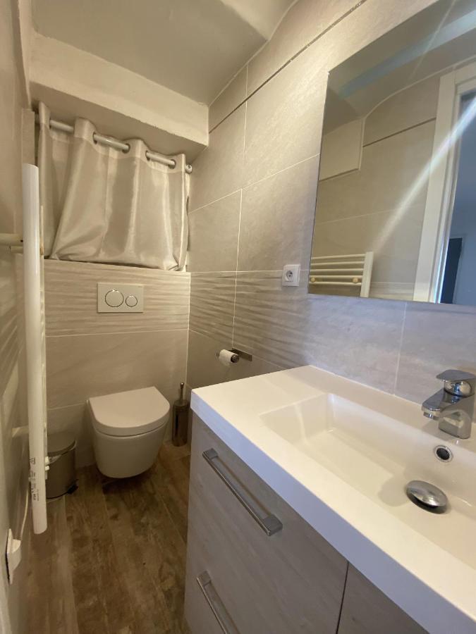 Apartamento La Cle Maison De Ville, Clim, Wifi A La Bayore Hyères